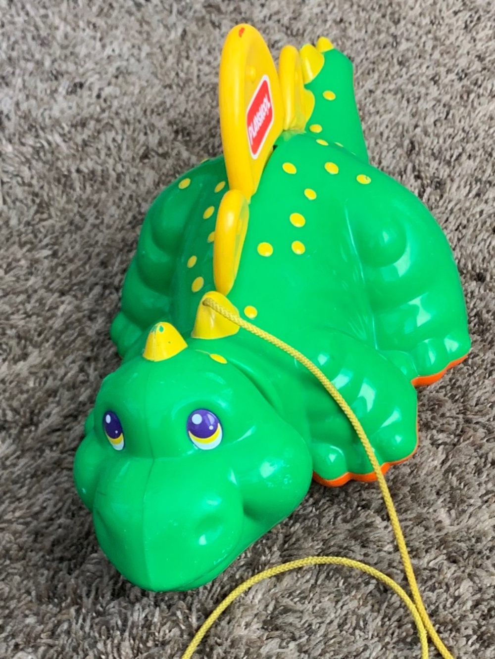 1993 Playskool Stegosaurus Dinosaur Pull Toy Green Yellow Vintage Toy